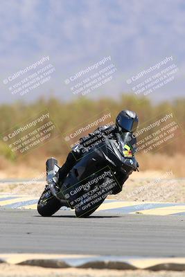 media/May-15-2022-SoCal Trackdays (Sun) [[33a09aef31]]/Turn 7 (1145am)/